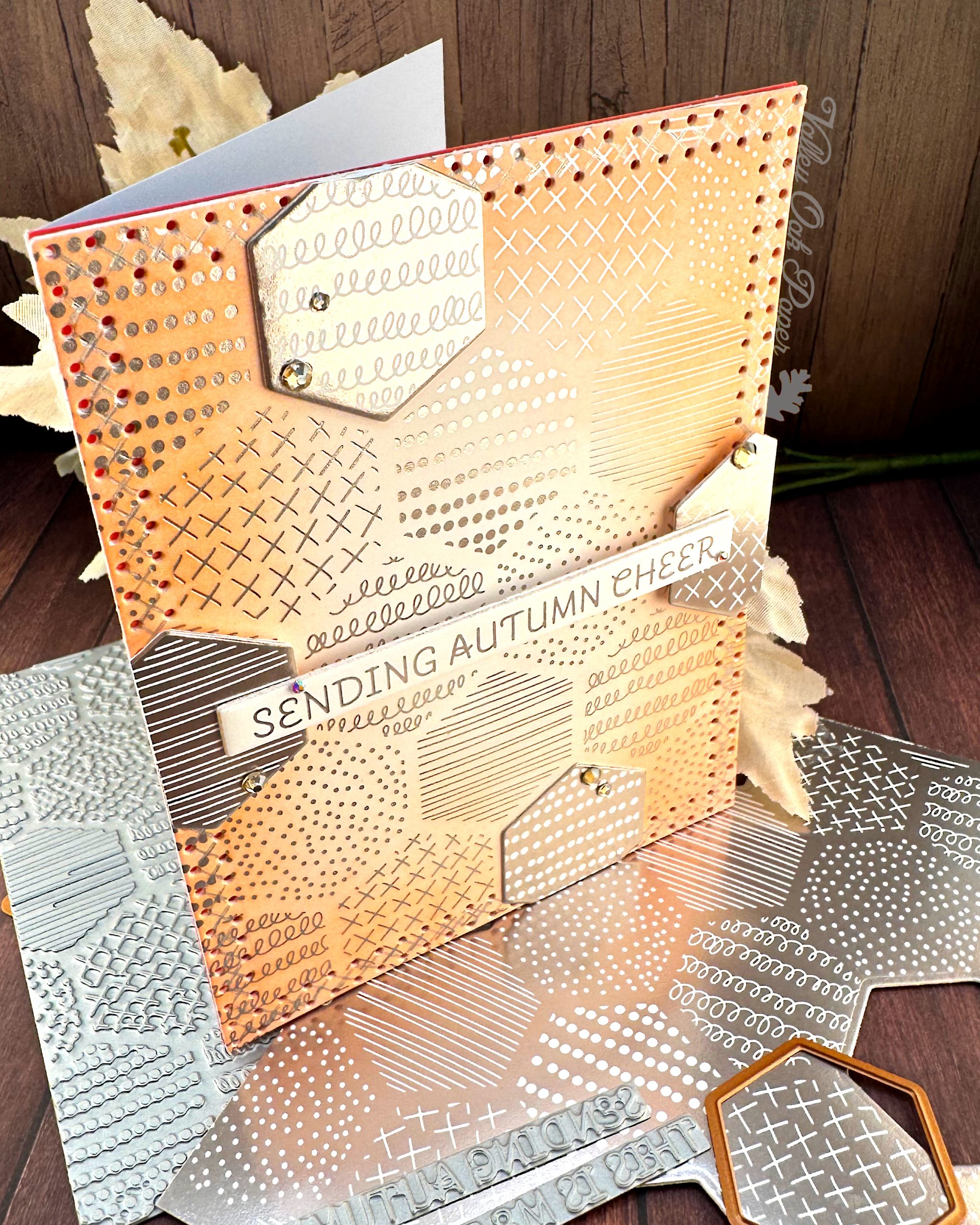 Peach Pattern Play